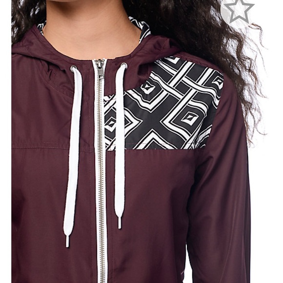 Zip up windbreaker - Picture 2 of 3